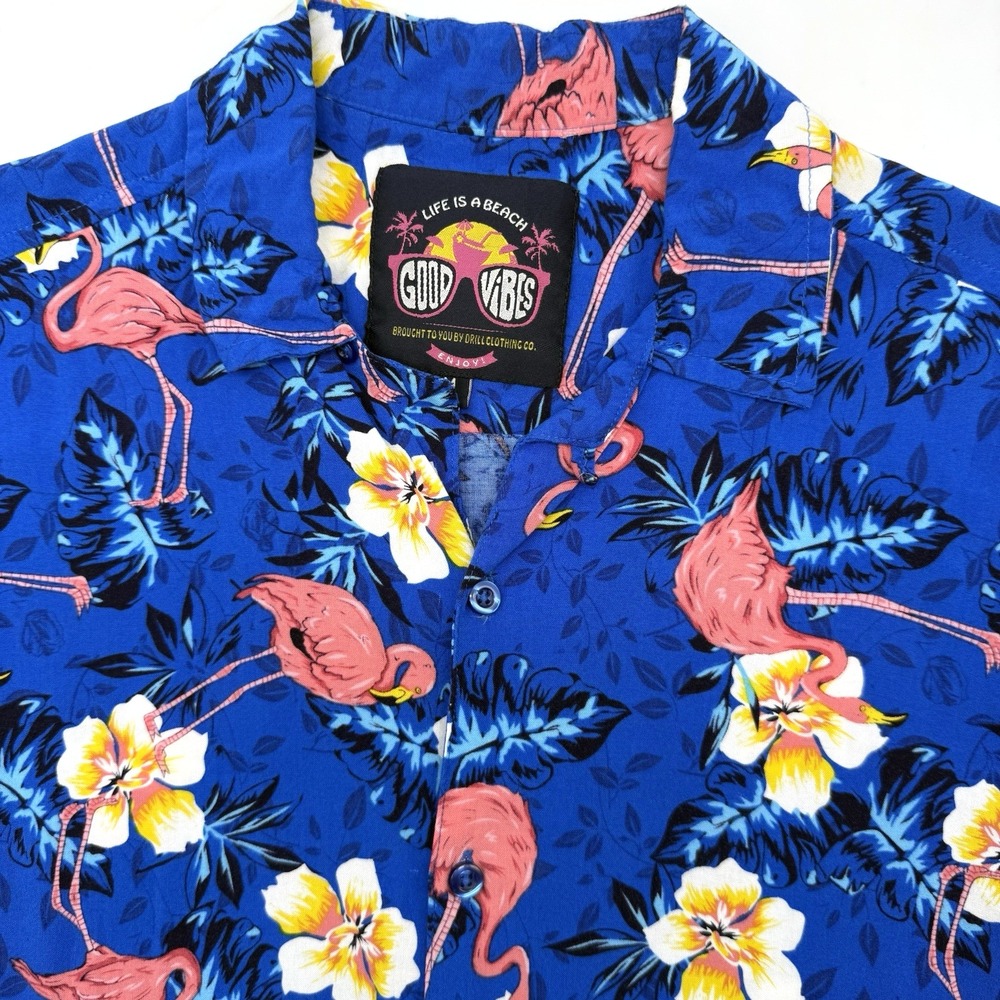 Drill Clothing Co Button Down Mens M Blue Flamingo Floral Tropical Short Sleeve